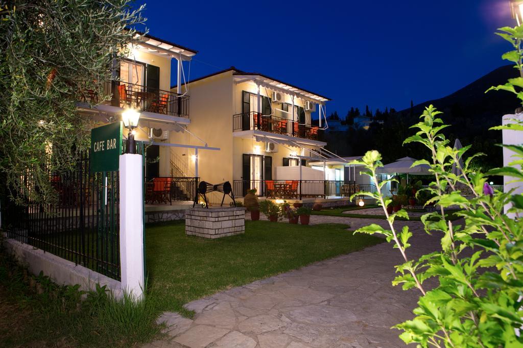 Natasa Studios Mikros Gialos Exterior foto