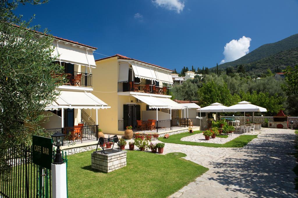 Natasa Studios Mikros Gialos Exterior foto